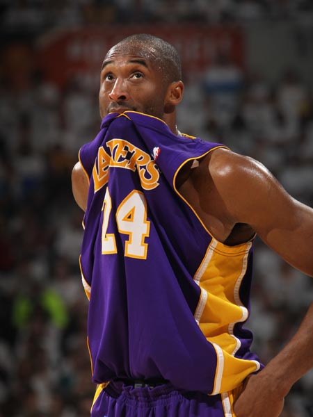 不仅吸引着 不仅吸引着